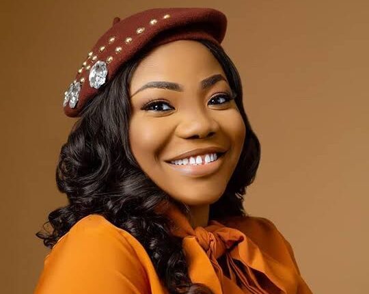 Mercy Chinwo Biography