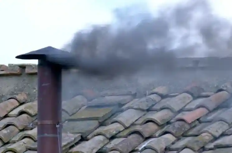 White Smoke! Cardinals Elect New Pope in the Vatican – Here’s What Happens Next